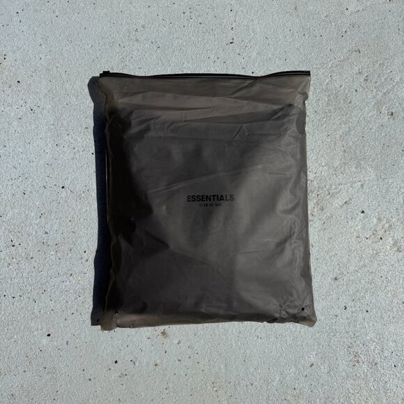 Fear of God Essentials Hoodie Black Stretch Limo Size XL - Picture 15 of 16